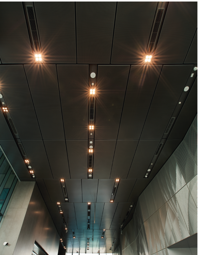 Основна снимка